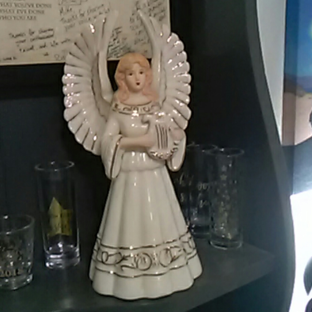 Angel candle holder
